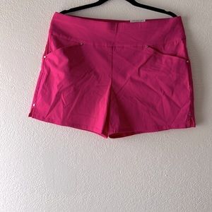 Internacional concepts short size 10 color jazzy pink